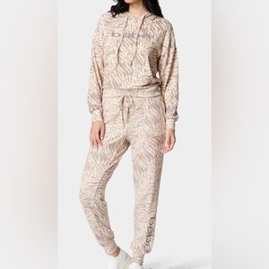 Brand New Bebe’s Super Soft and Lightweight Animal Print Joggers with Logo